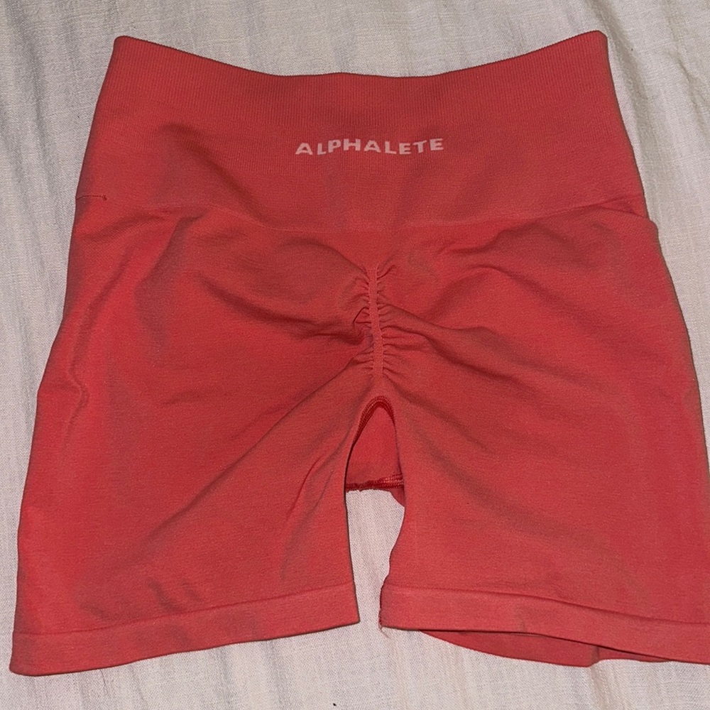Alphalete Amplify 4.5” shorts